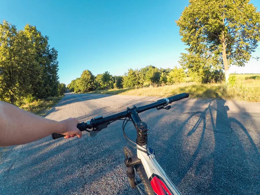 Los ciclistas usan cámara